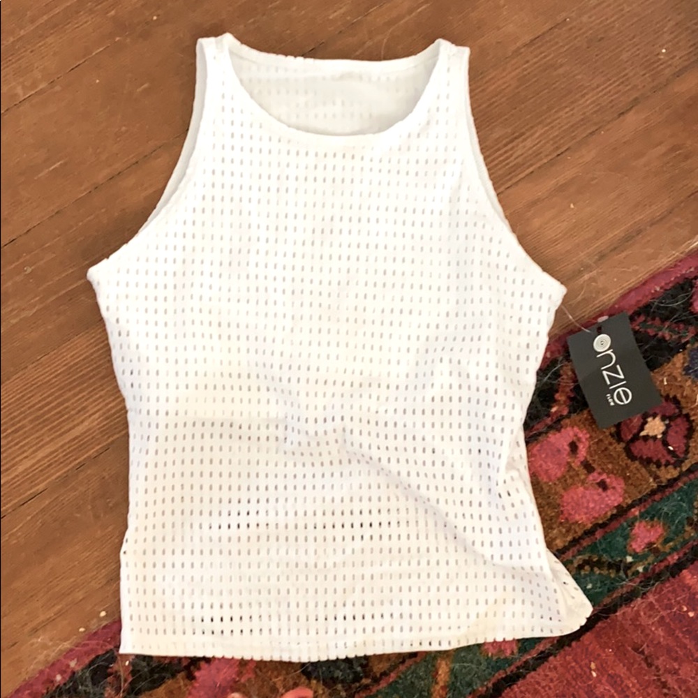 NWT Onzie Mesh workout crop top